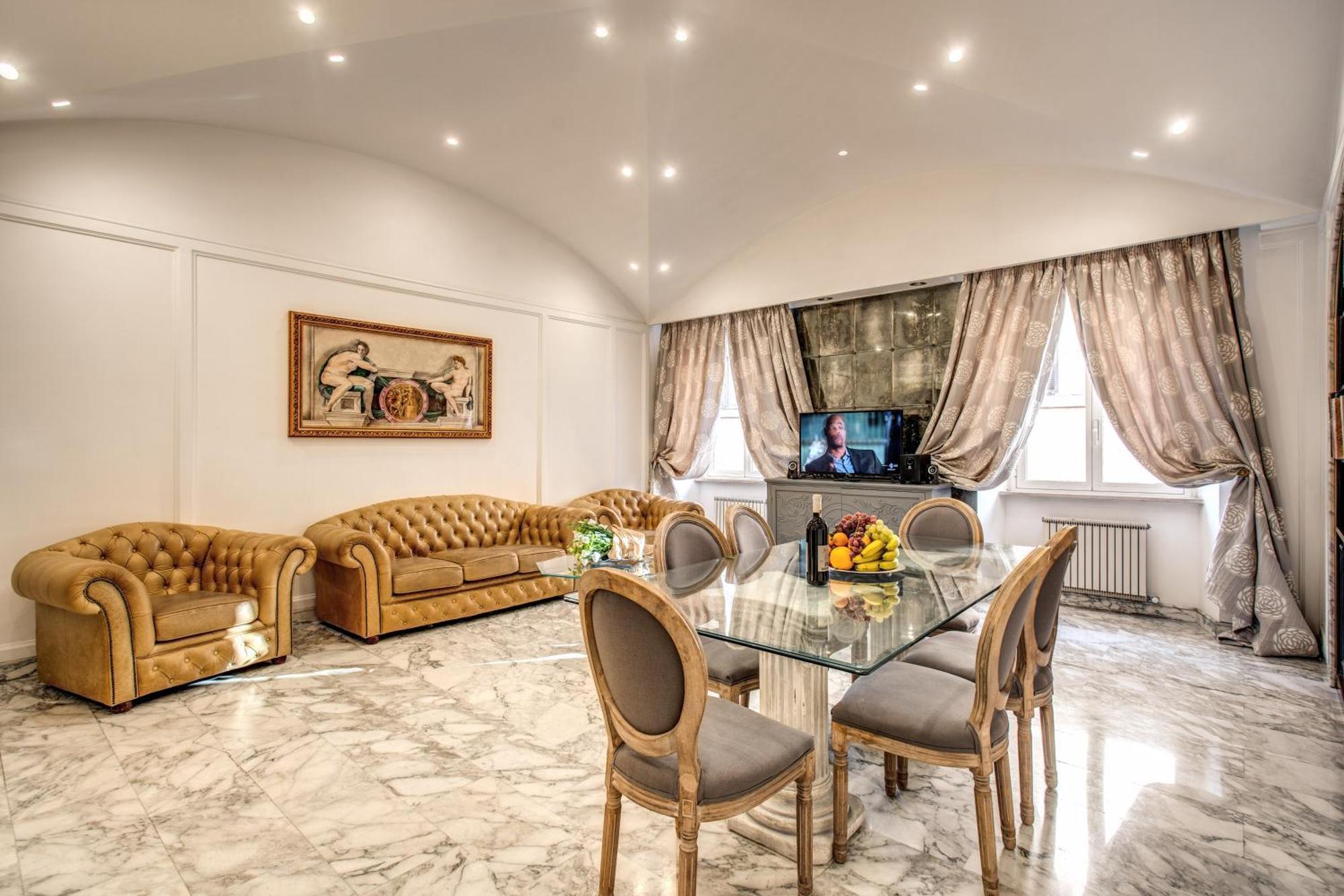 Crispi Apartment