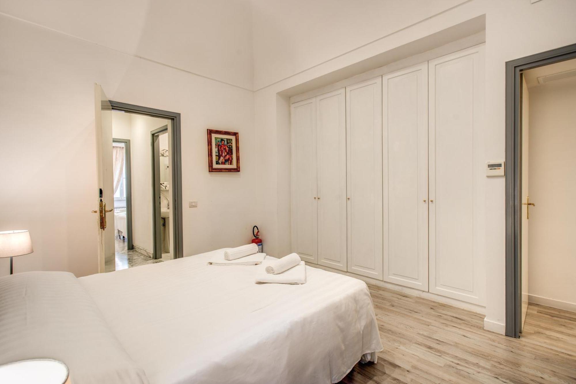 Apartment Crispi