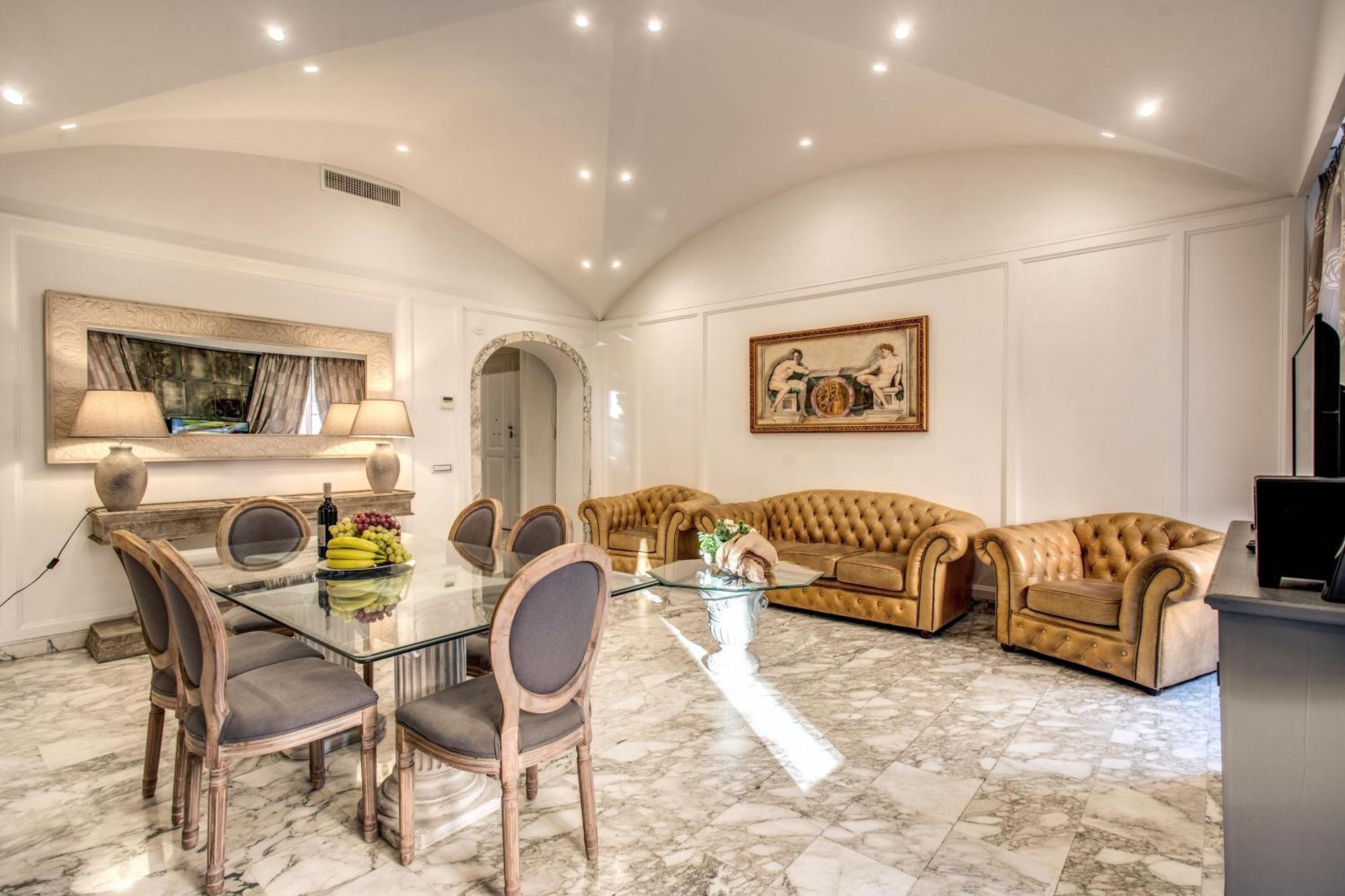 Crispi Apartment